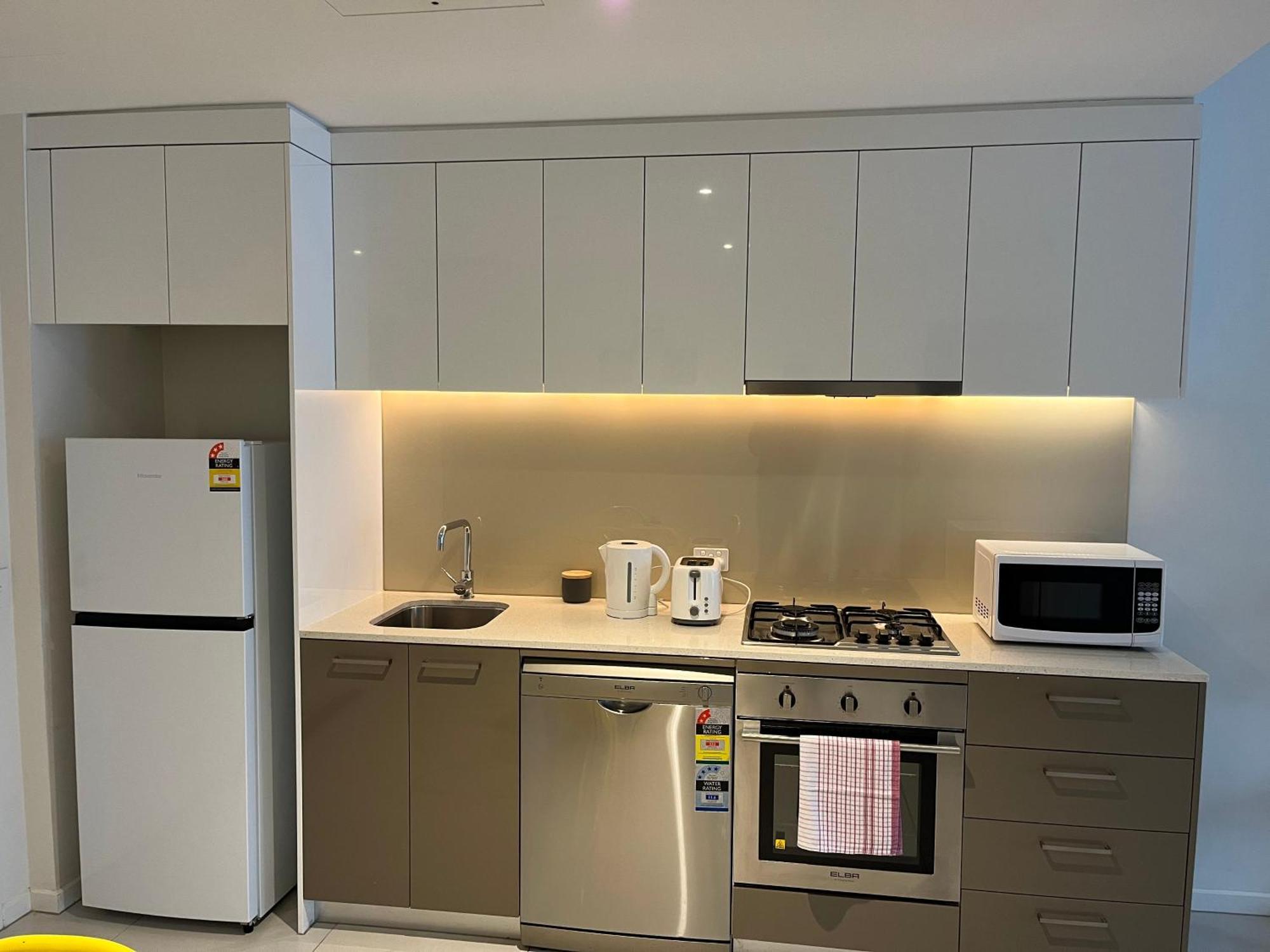 Tasha'S Apartments On Morphett Adelaide Exterior photo